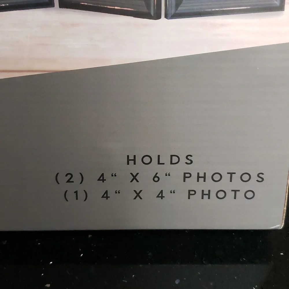 HOST PICK. NIB LIVE, LAUGH, LOVE Photo Frames